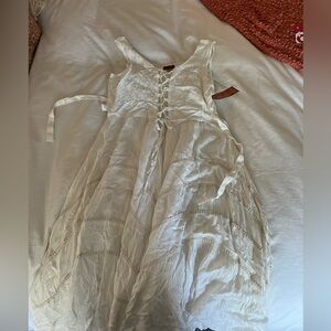 Super cute boho flowy dress